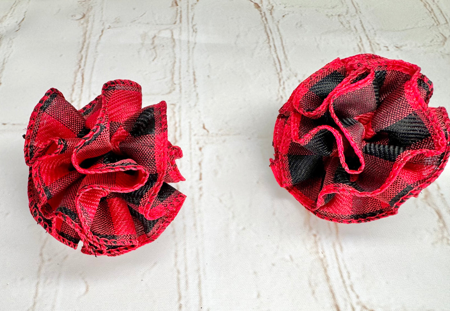 2” Joe Ruffle Ball