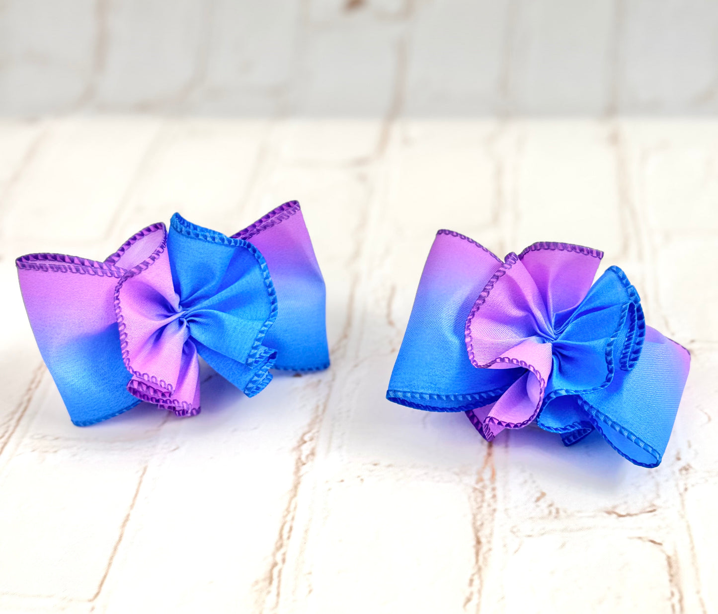 3.5” Blueberry Ombré Bow with Ruffle