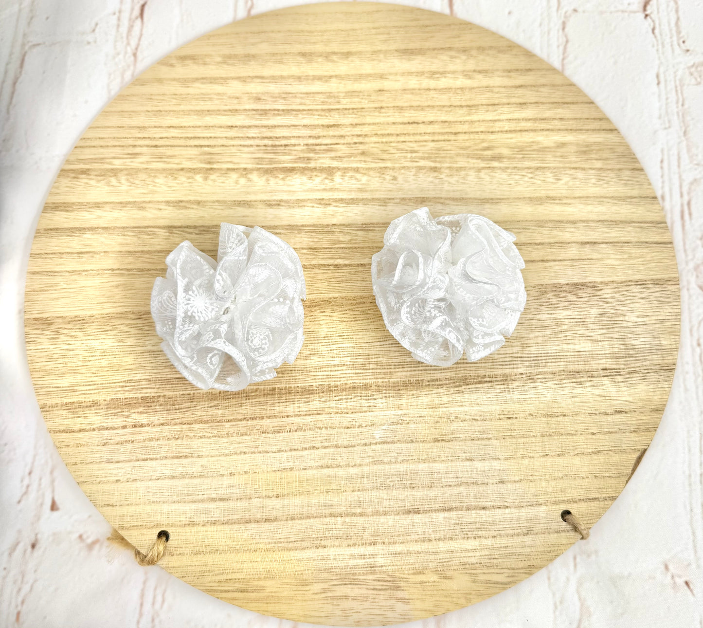 2” Diana Ruffle Ball