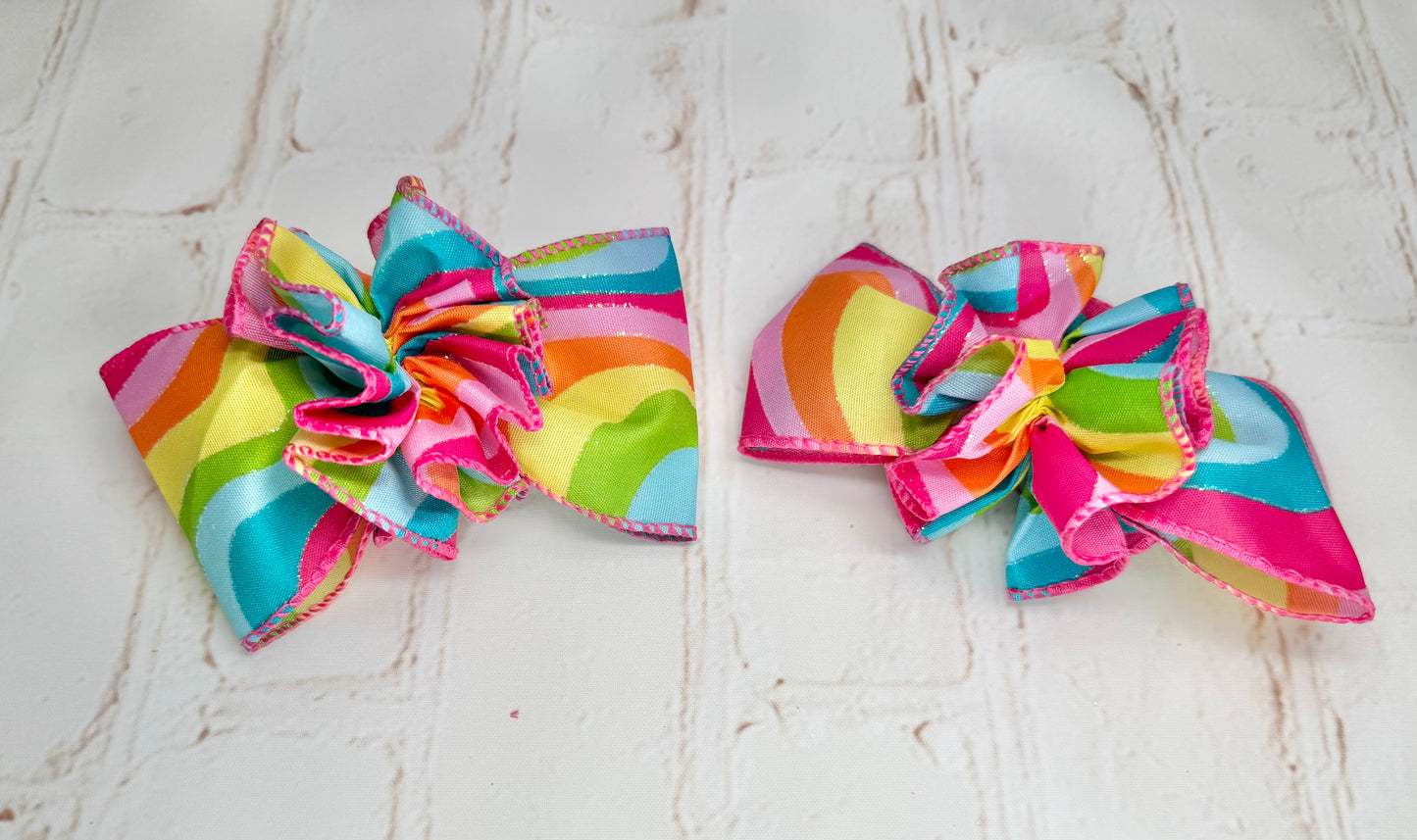 4.5” 70's Bow with Ruffle Ball