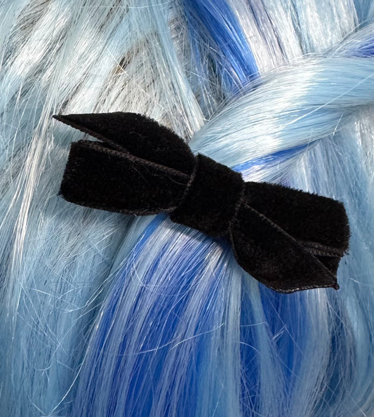 2” Classic Velvet Bow
