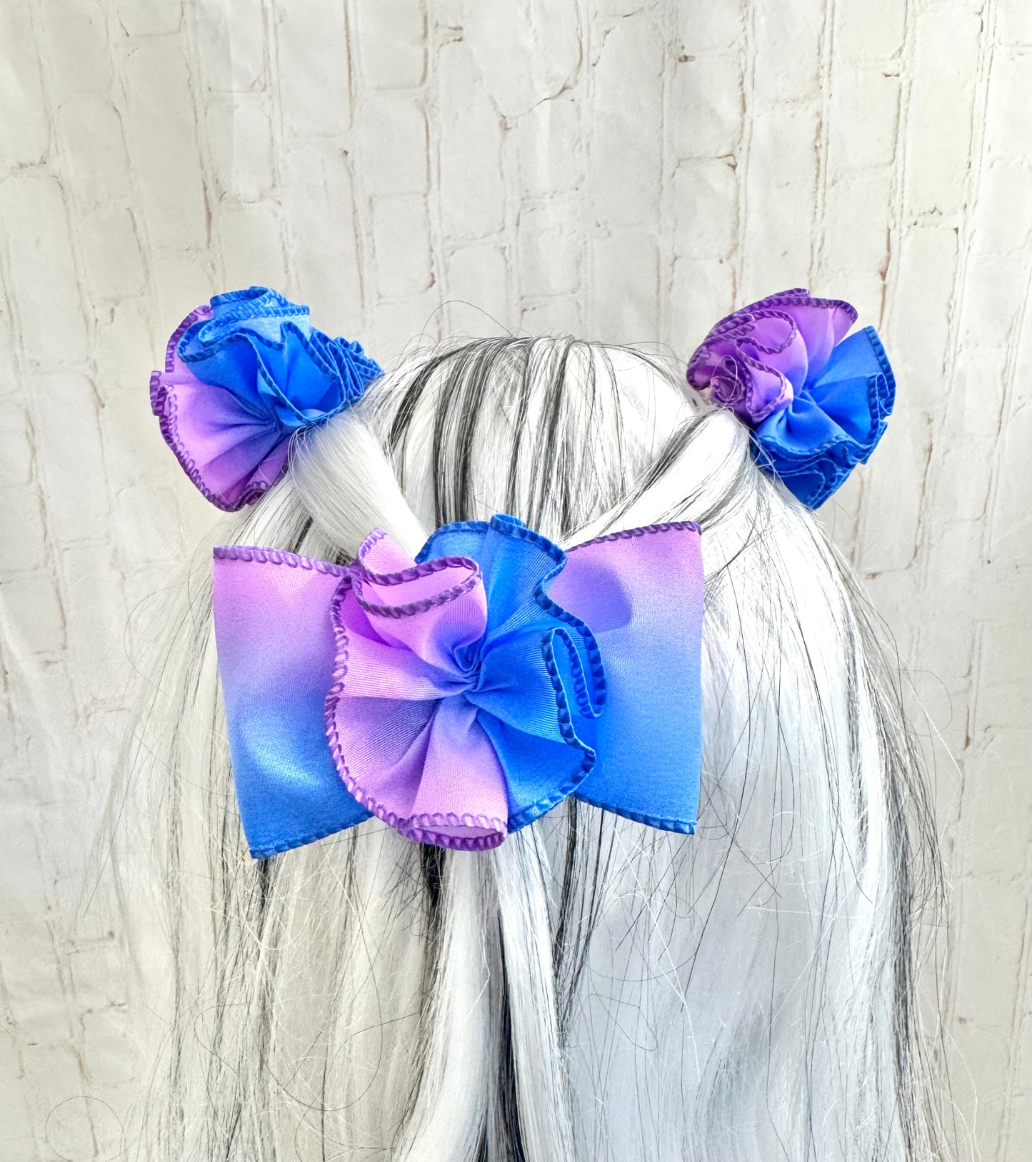 3.5” Blueberry Ombré Bow with Ruffle