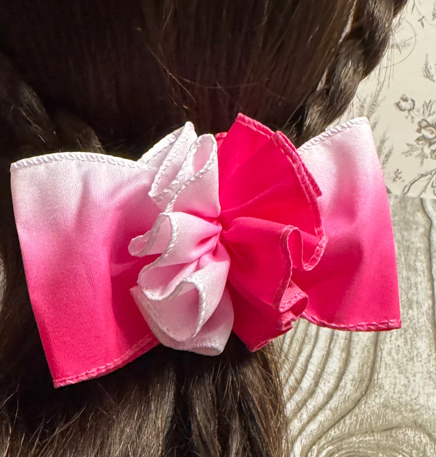 4.5” Cupid Ombré Bow with Ruffle Ball