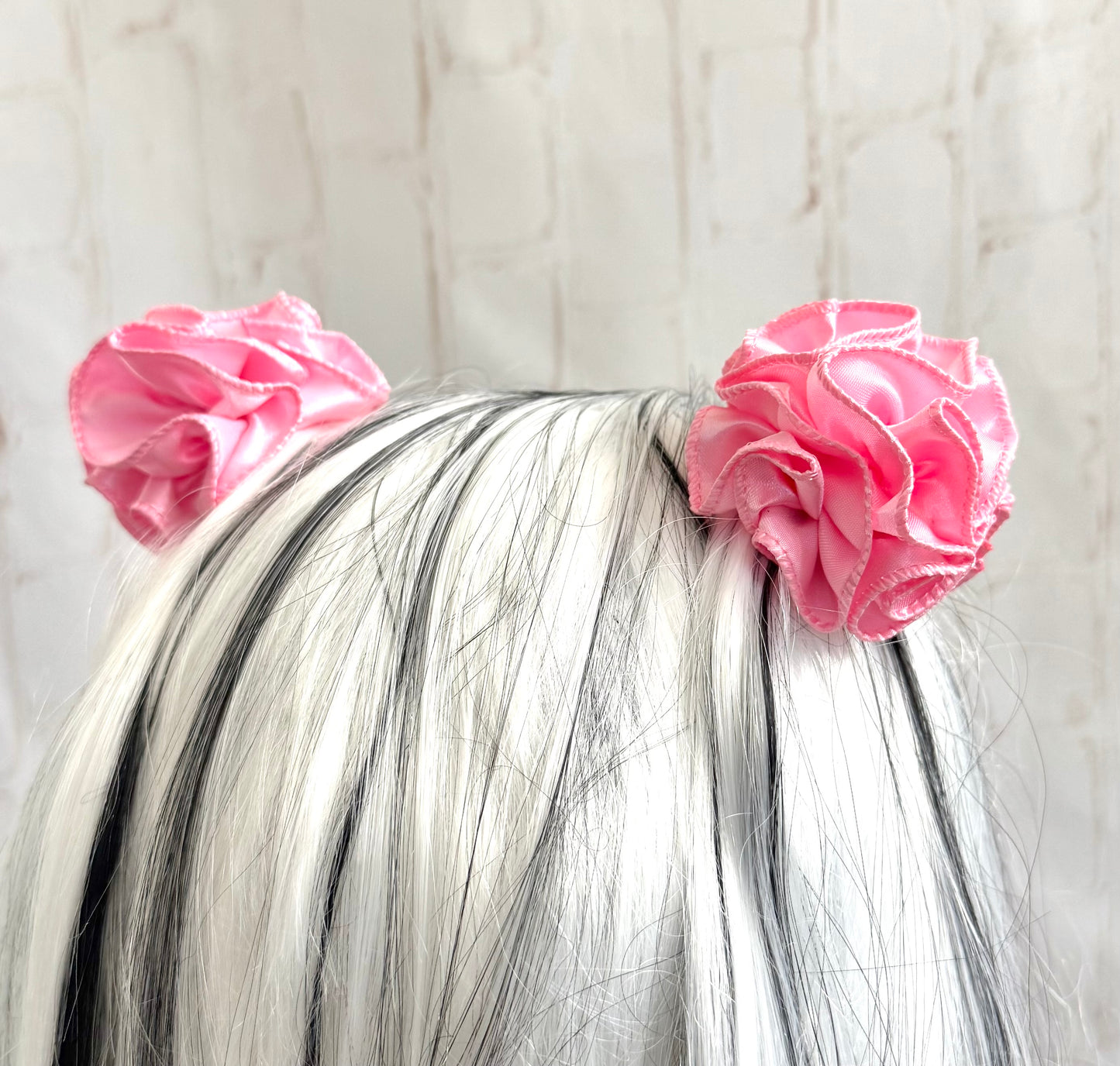 2” Molly Ruffle Ball