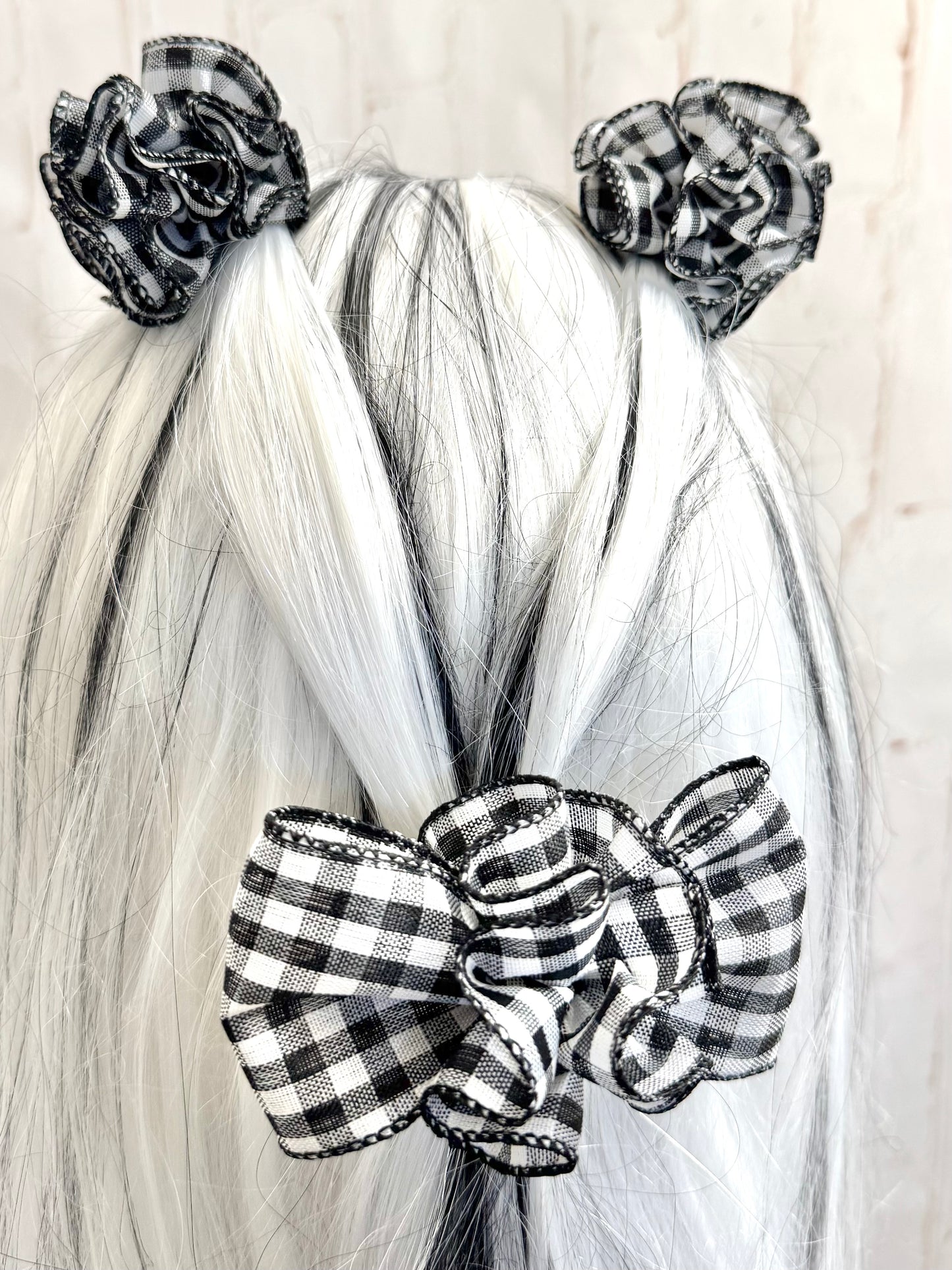 3.5” Betsy Bow with Ruffle